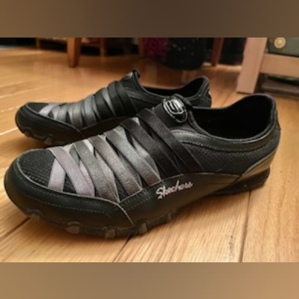Sketchers bikers funhouse